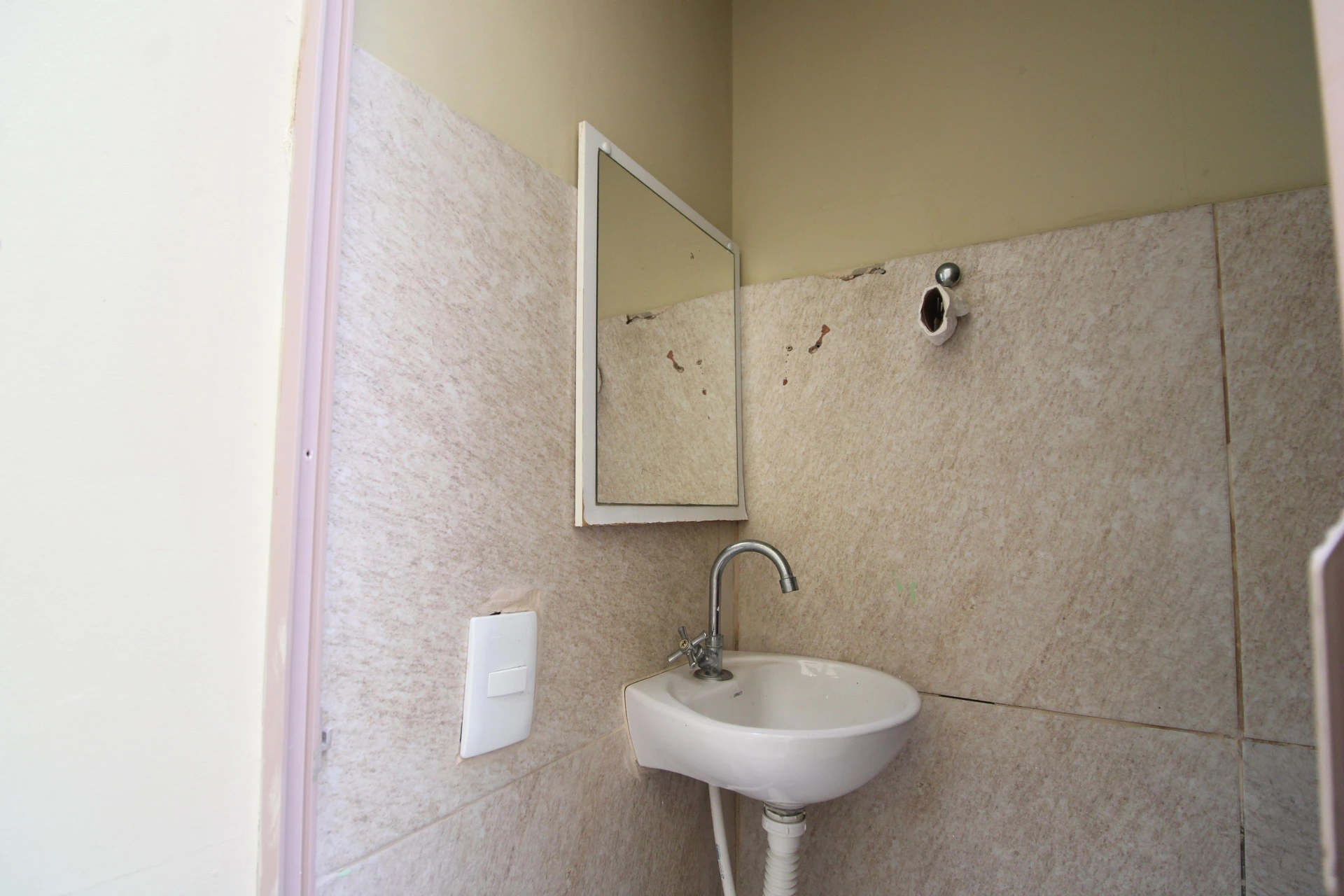 Casa mobiliada com 3 suítes e cozinha aberta com fogão a gás — photo 44