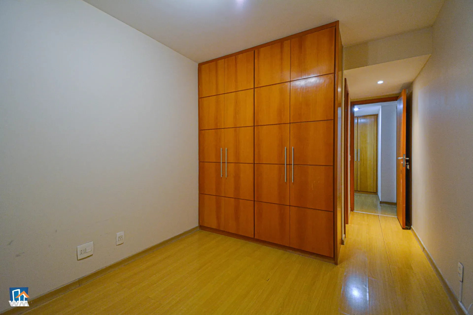 Duplex apartment of 93 m² with laundry area — photo 14