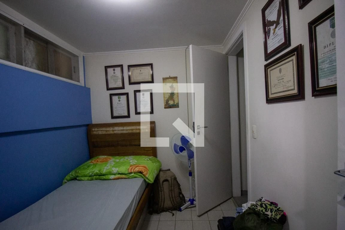 4-bedroom house with a walk-in closet in Rio de Janeiro — photo 71