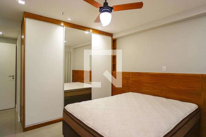Apartamento mobiliado de 2 quartos com cozinha integrada — photo 16