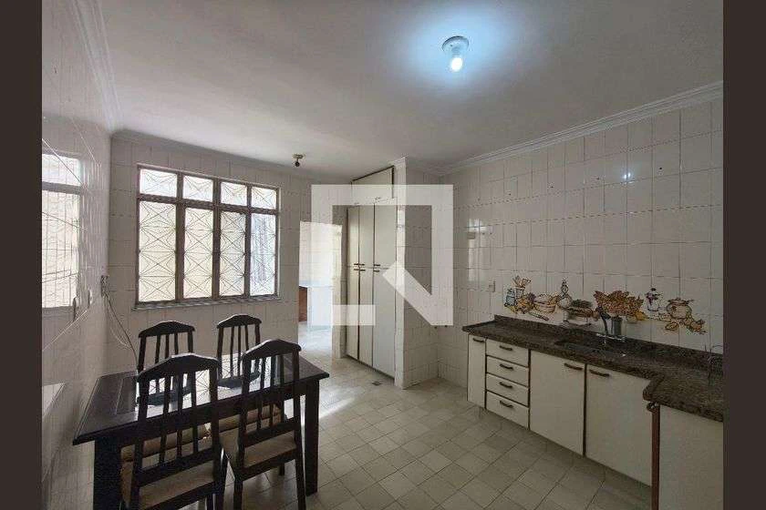 3-bedroom apartment with 100 m² and 1 parking space — photo 2