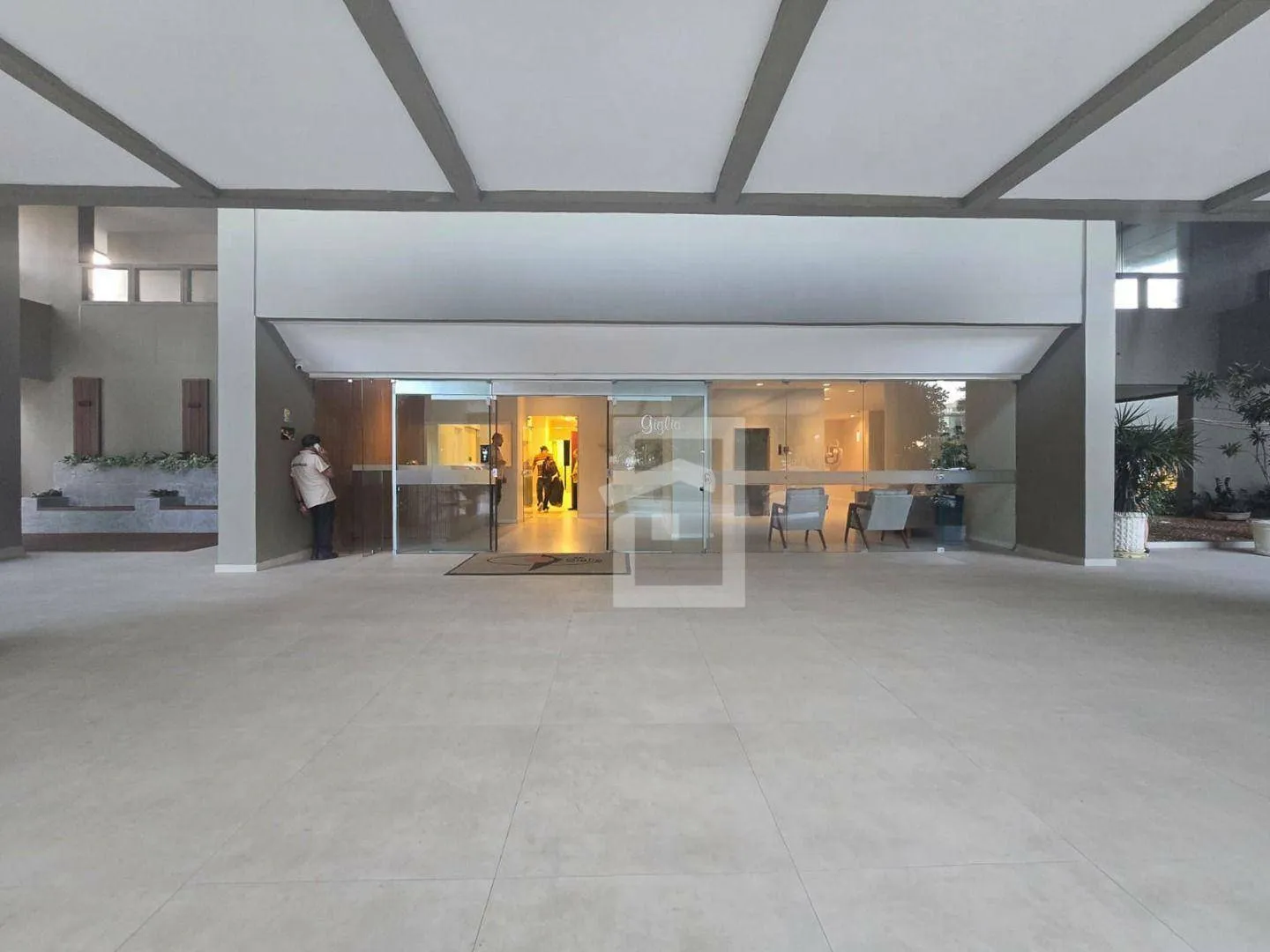 Furnished apartment, 125 m², with a mountain view — photo 45