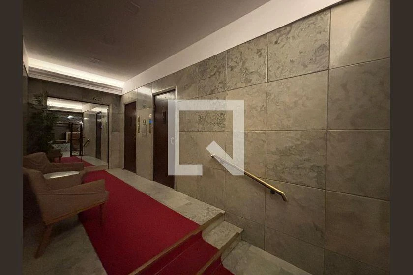 130 m² furnished apartment with 4 bedrooms and 2 baths — photo 37