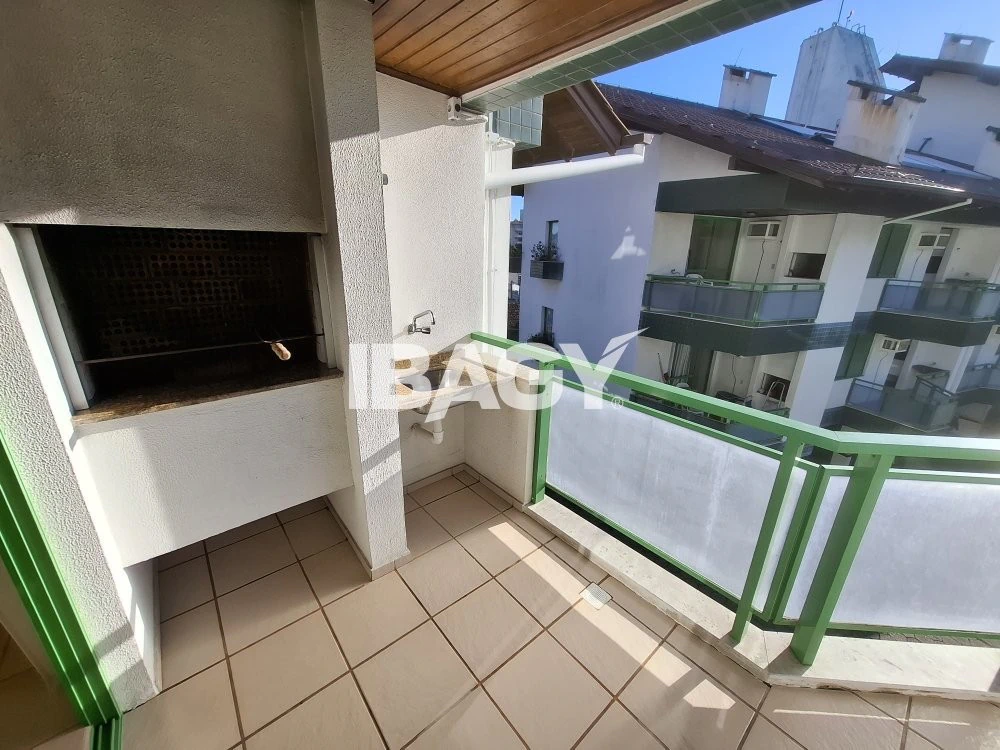 42 m² apartment with balcony grill and private BBQ