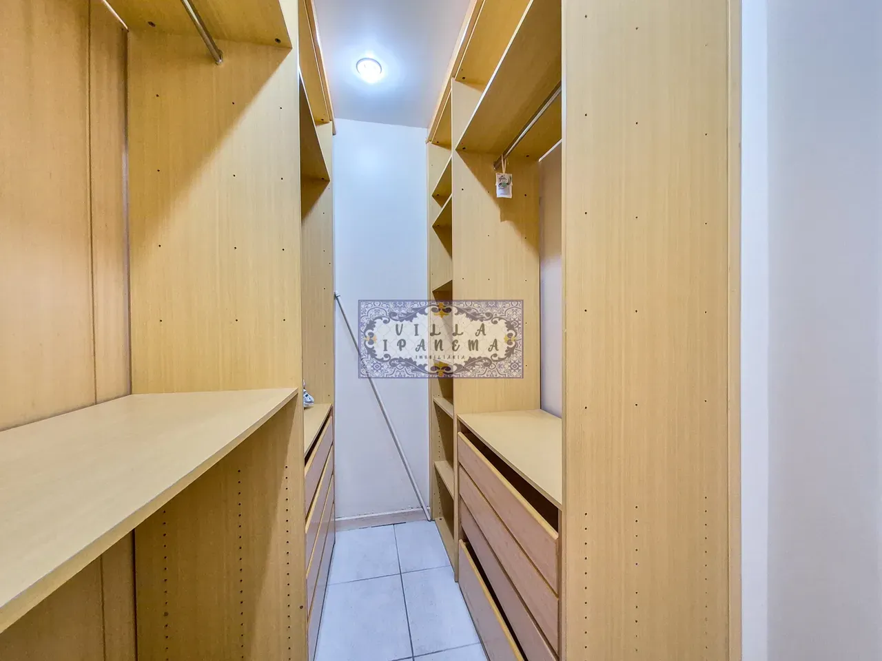 200 m² apartment with 3 en-suite bedrooms and private BBQ — photo 34