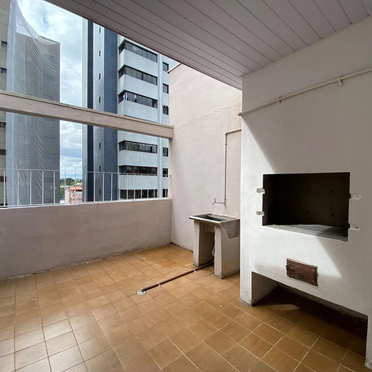 120 m² apartment with 2 bedrooms and 2 bathrooms — photo 15