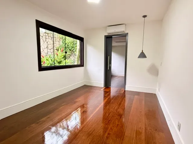Casa mobiliada, 594 m², com piscina privativa — photo 4