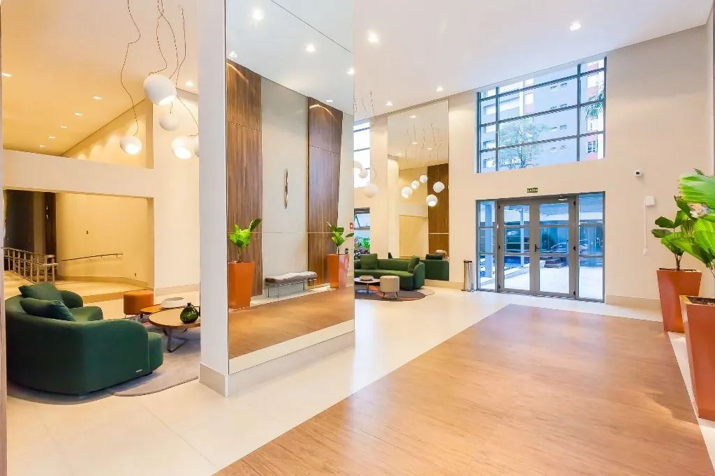 Rental apartment with 3 en-suite bedrooms and 4 baths — photo 67