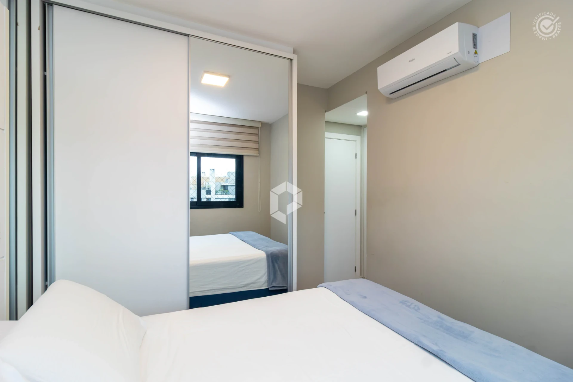 2-bedroom apartment with a dryer in Curitiba — photo 14