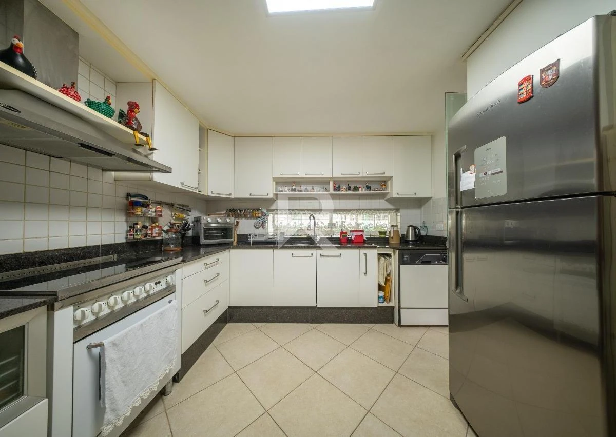 Furnished house, 247 m², with a home office — photo 43