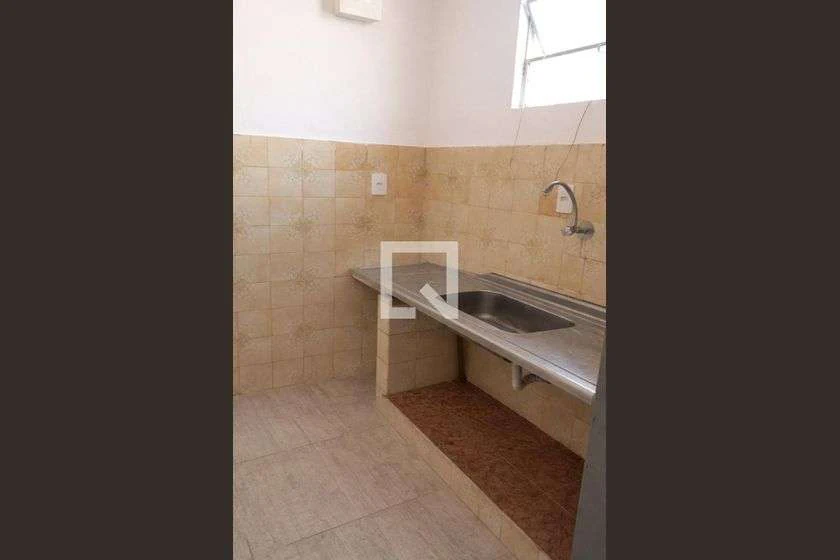 House with 4 bedrooms, 2 bathrooms and 90 m² — photo 5