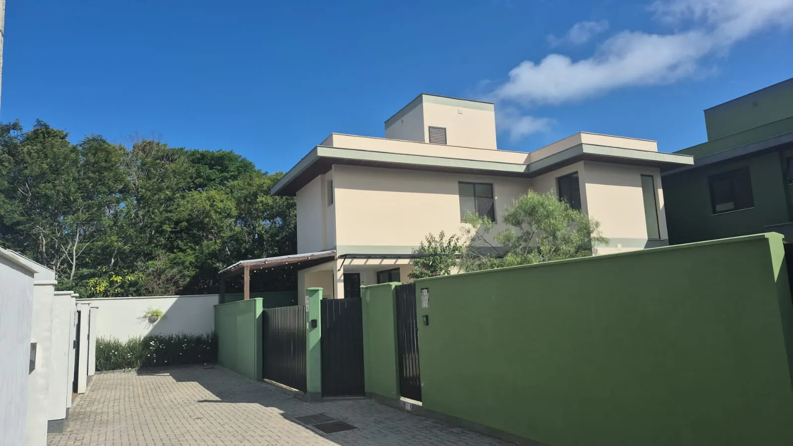 Casa de 3 dormitorios con balcón gourmet — photo 14