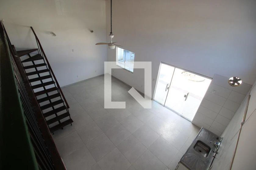 Rental house with 4 bedrooms and 340 m² — photo 27
