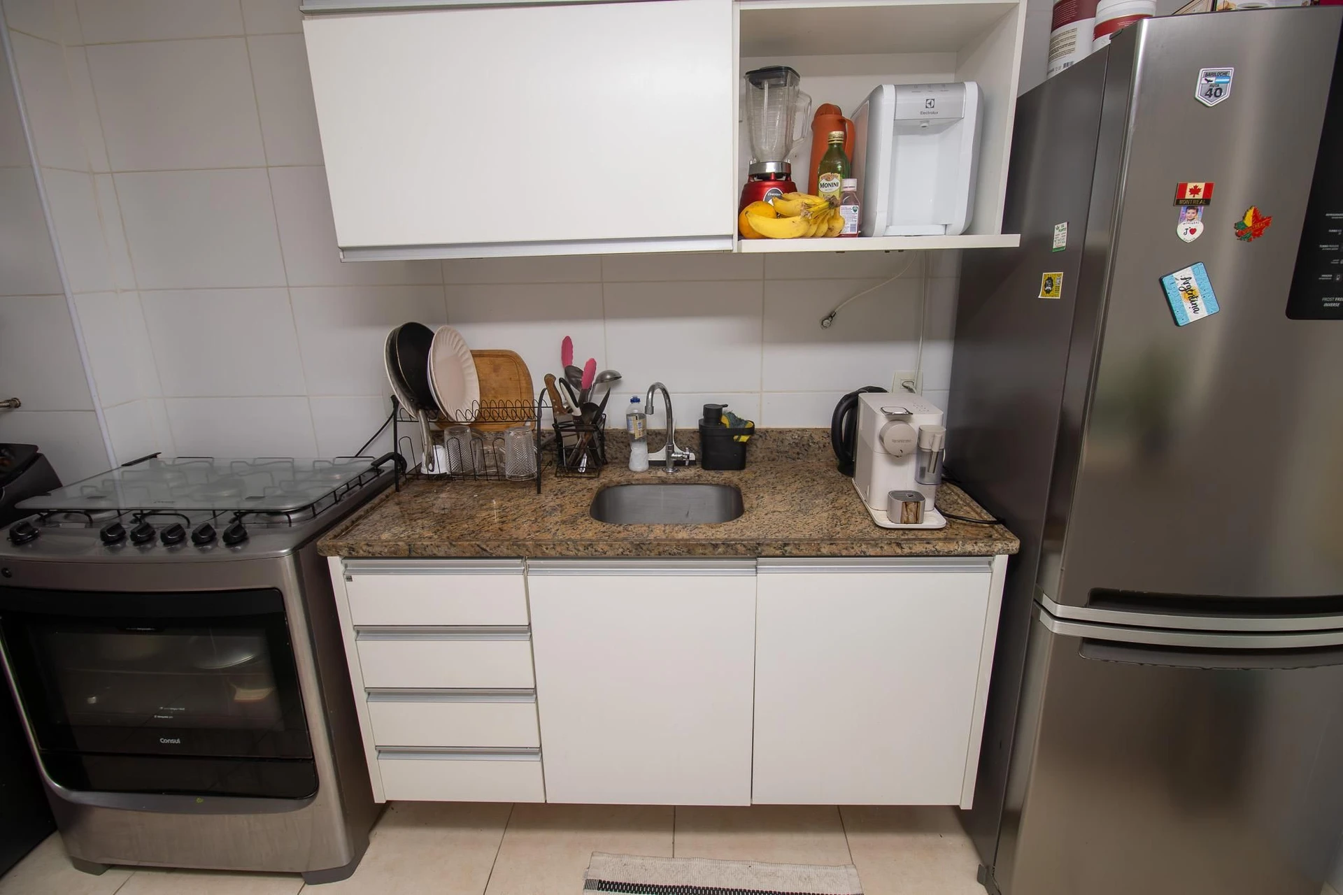 Furnished apartment, 65 m², with a glass-enclosed balcony — photo 2