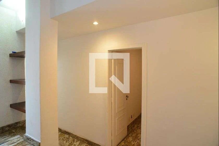 Unfurnished apartment with 2 en-suite bedrooms — photo 20