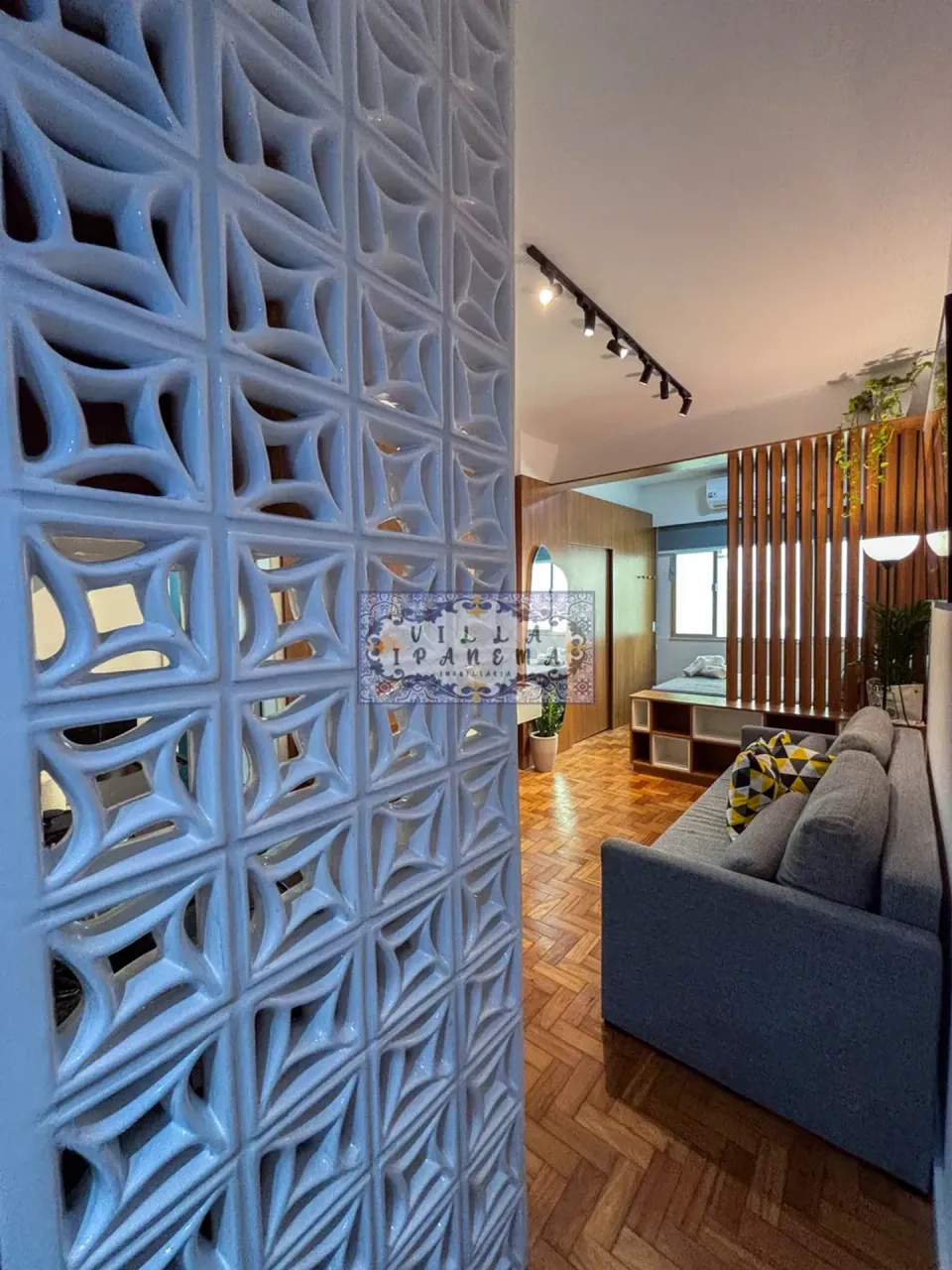 Furnished 1-bedroom apartment with no parking space — photo 15
