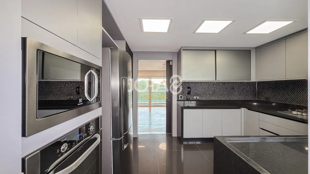 Куполоподібна квартира з 2 спальнями і 284 м² — photo 12