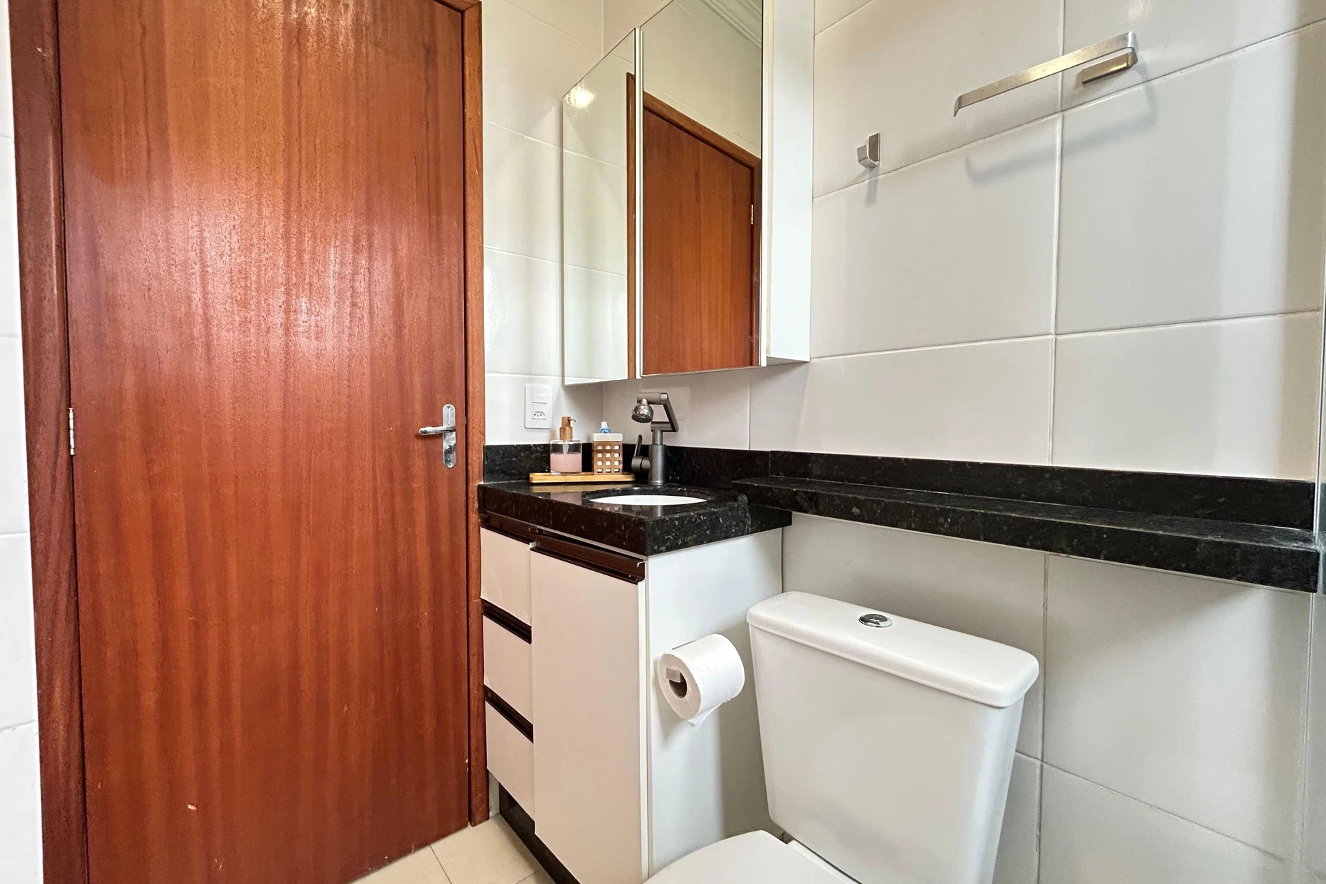 Apartamento de 3 quartos com varanda gourmet, Rio Tavares — photo 10