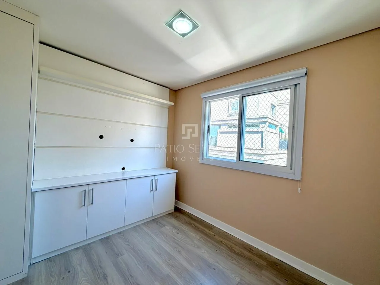 3-bedroom apartment with a washing machine in Curitiba — photo 23