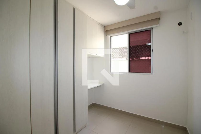 Apartamento de 2 quartos em condomínio com piscina — photo 3