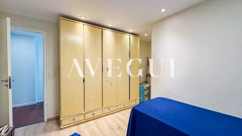 Apartment with a closed kitchen and 4 bedrooms — photo 20