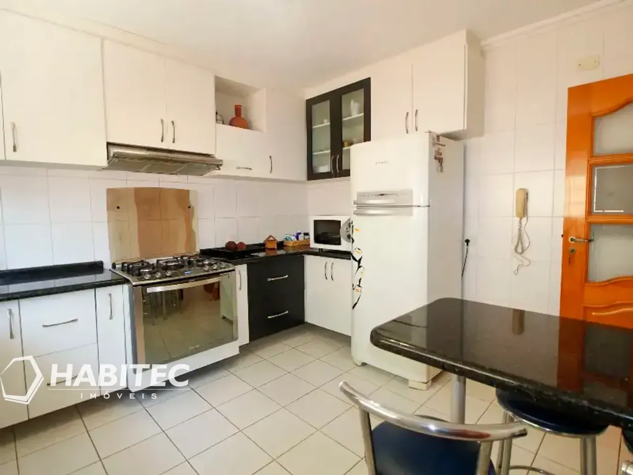 Triplex house with 3 bedrooms and 2 parking spaces 258 m² — photo 19