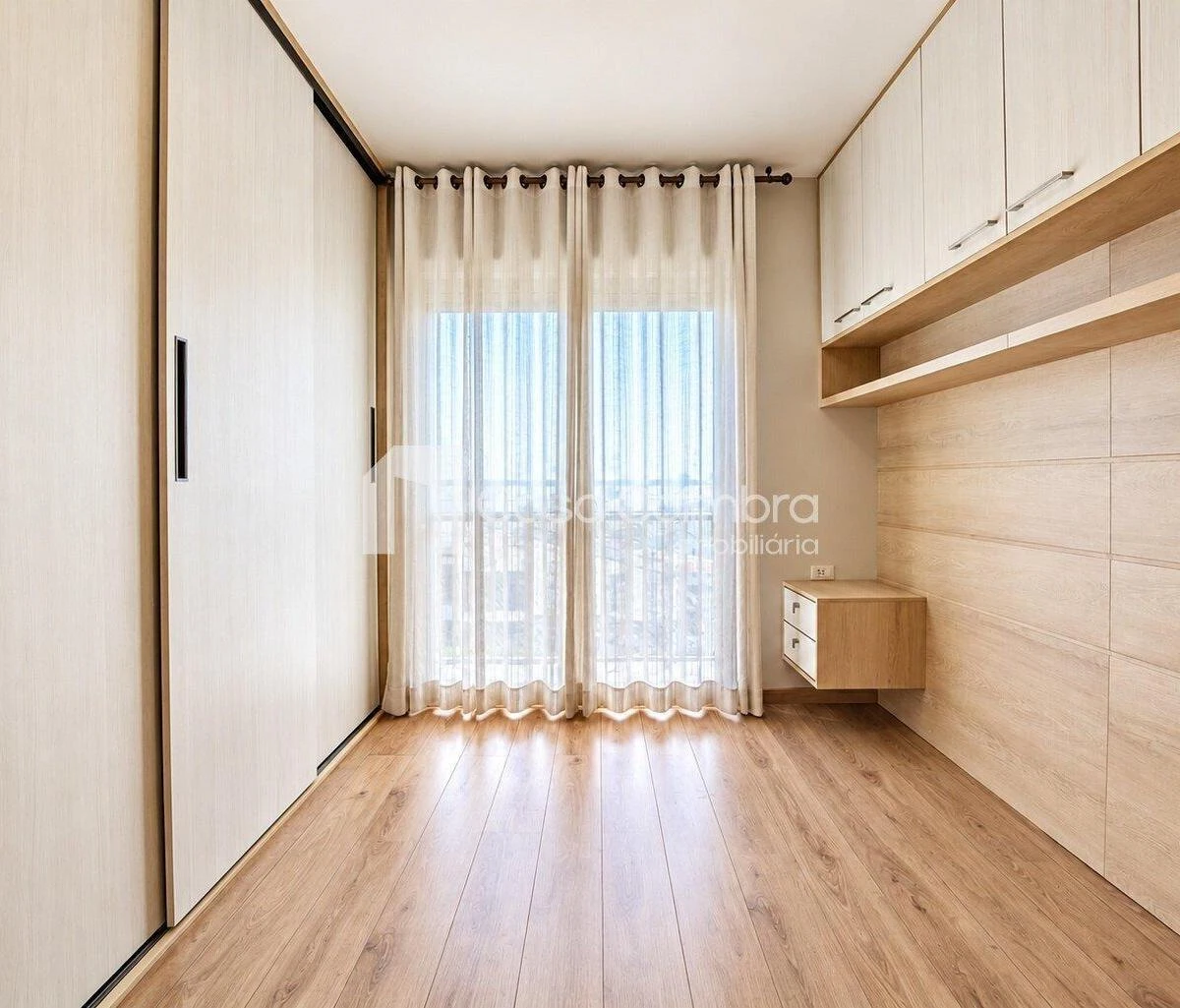 Furnished apartment, 87 m², with a grill on the balcony — photo 3
