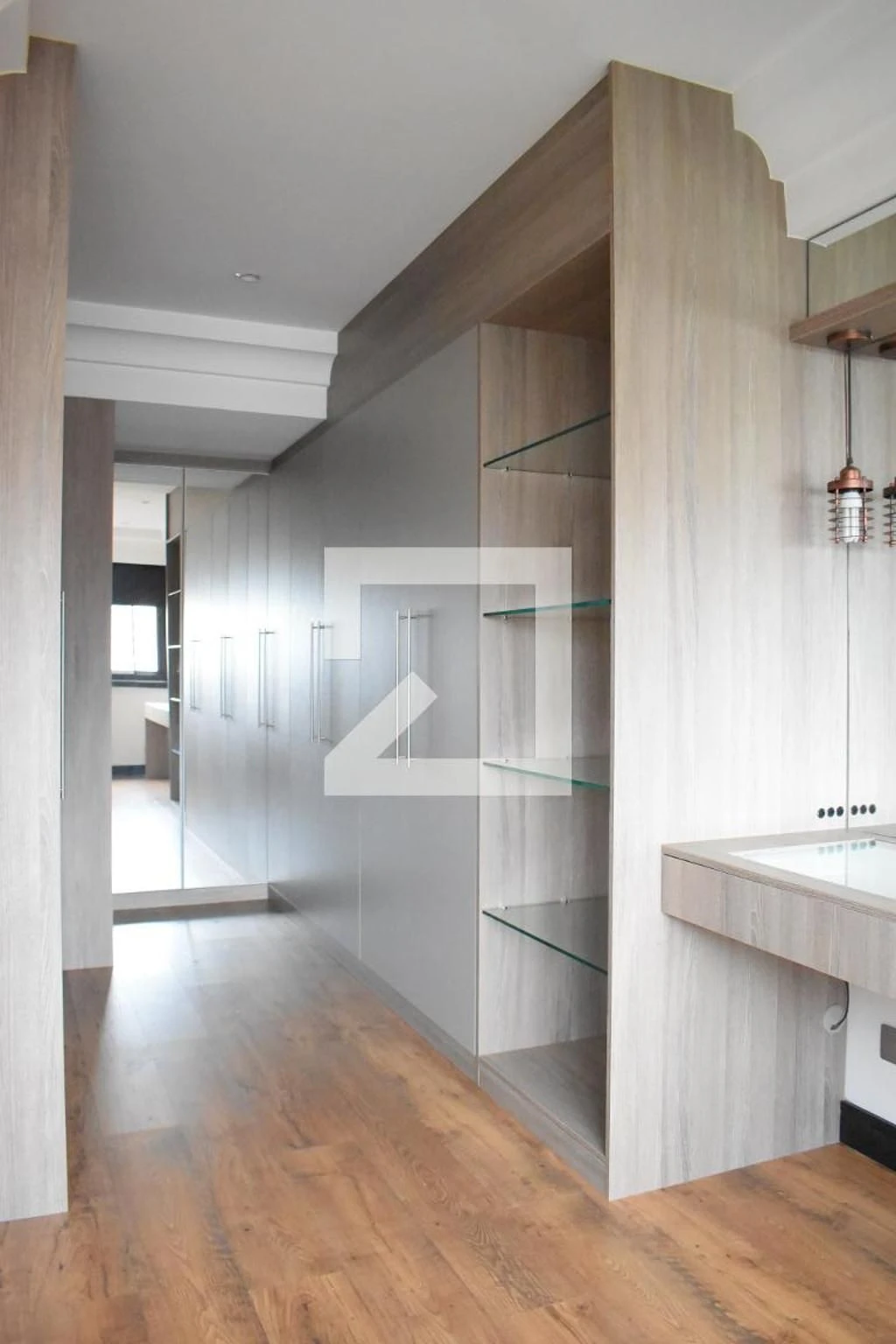 1-bedroom apartment with open-plan kitchen and pool — photo 19