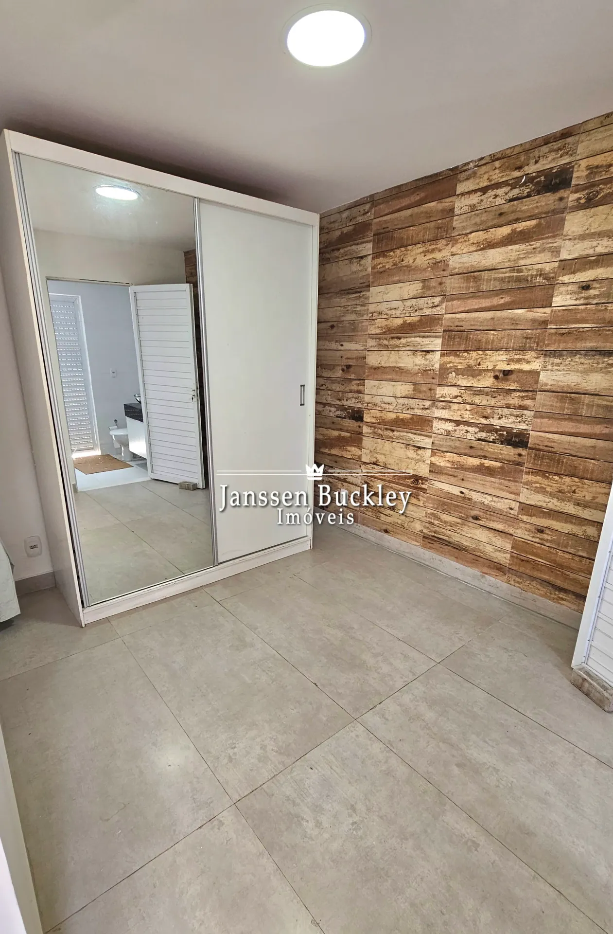 Casa com 3 quartos e cozinha integrada a gás — photo 24