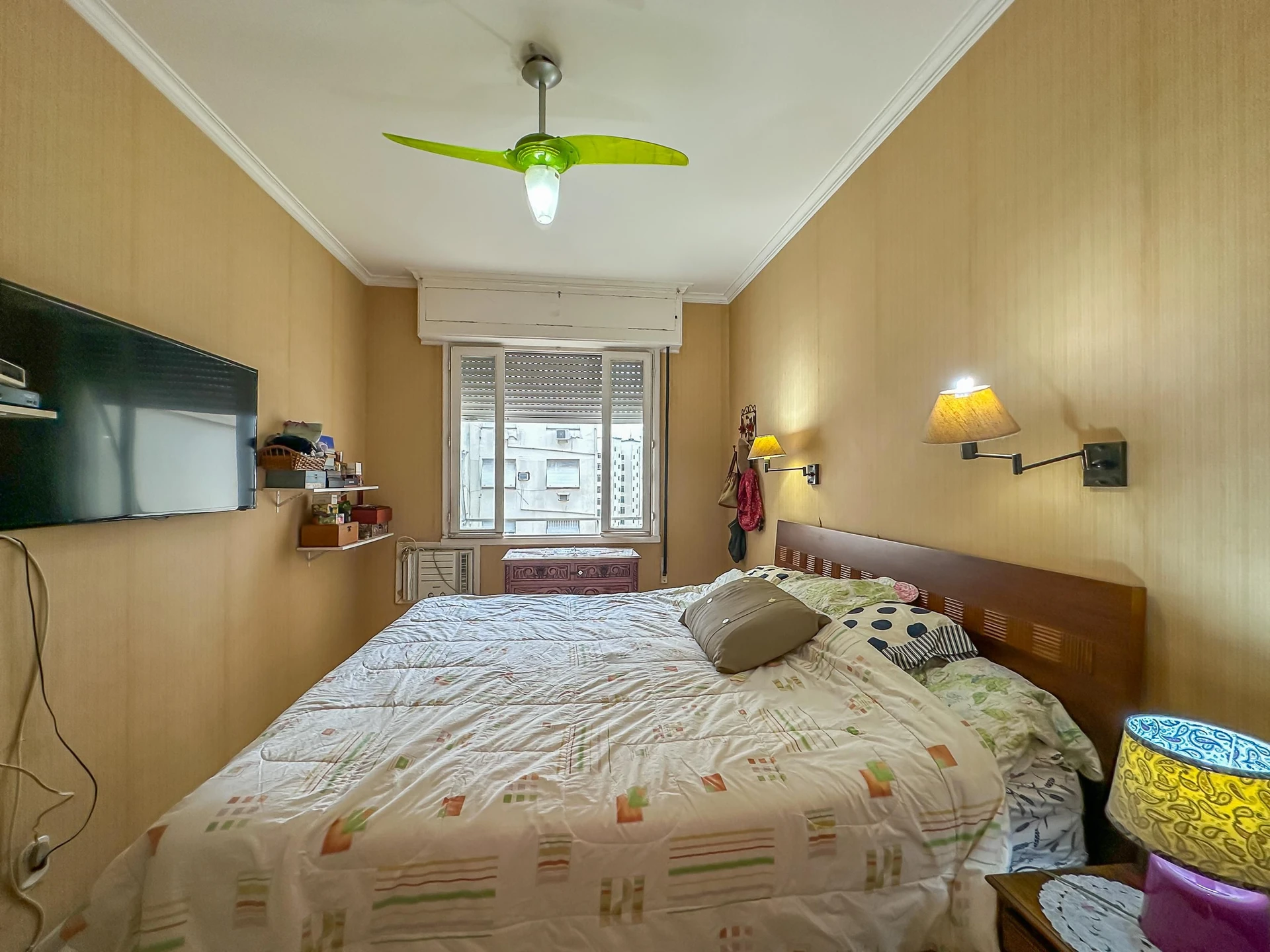 Ванна та 4 спальні: квартира 206 м² — photo 25