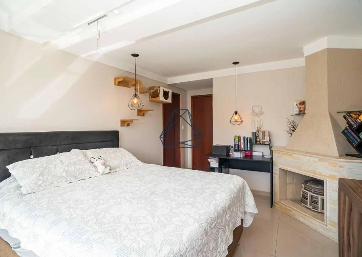 Washing machine in a 4-bedroom house, 210 m² — photo 21