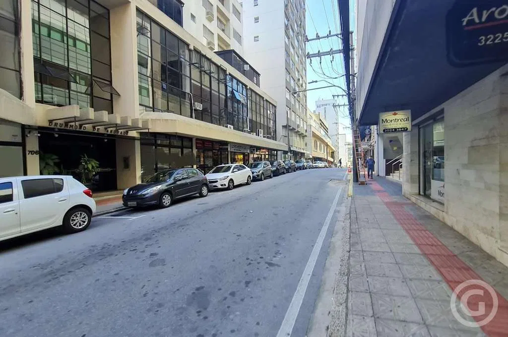 Apartamento semimobiliado de 100 m² com 2 quartos — photo 16
