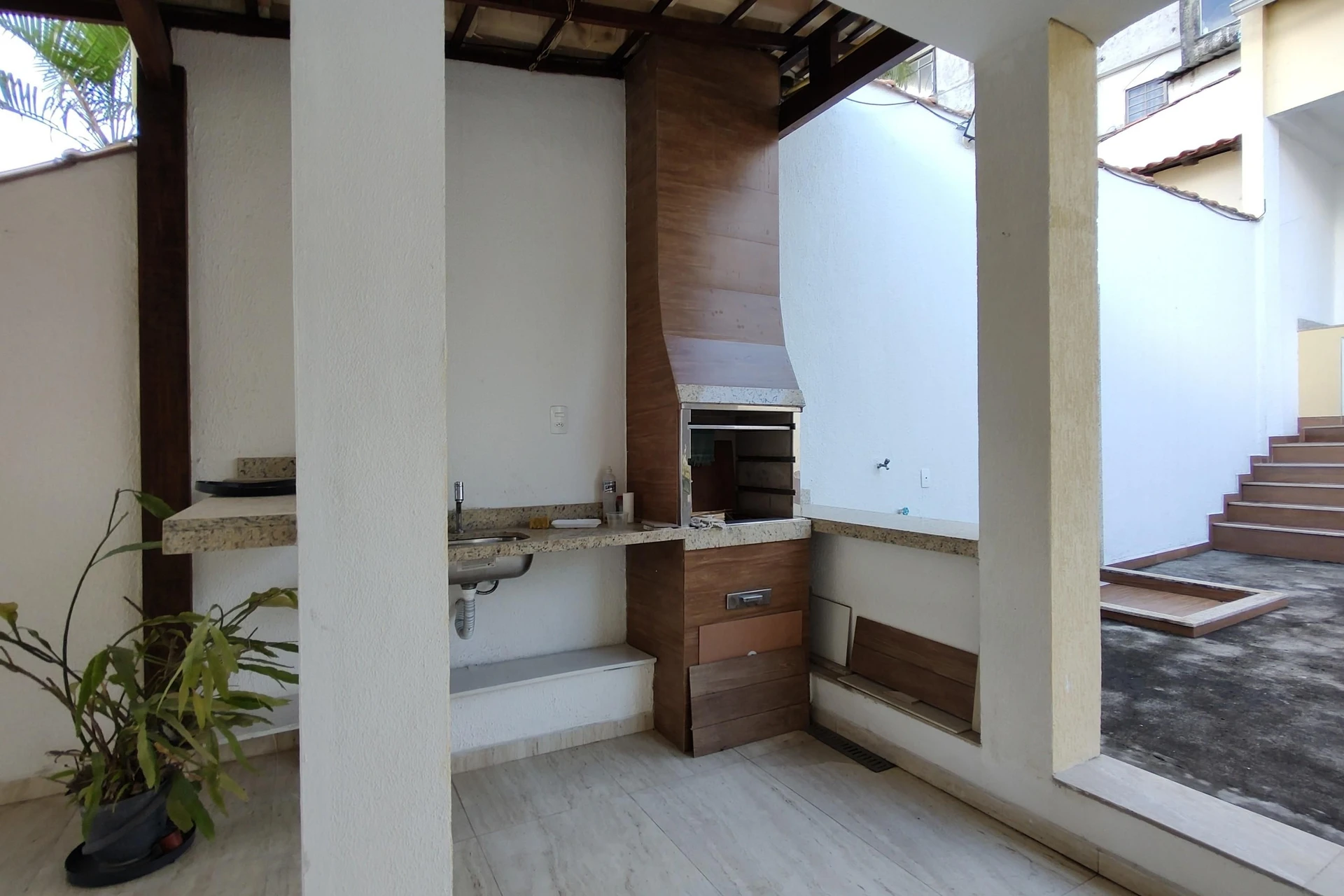Vista a la montaña y 5 dormitorios: casa de 900 m² — photo 40