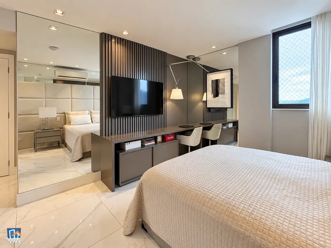 Apartment on the 30th floor with a dishwasher — photo 23