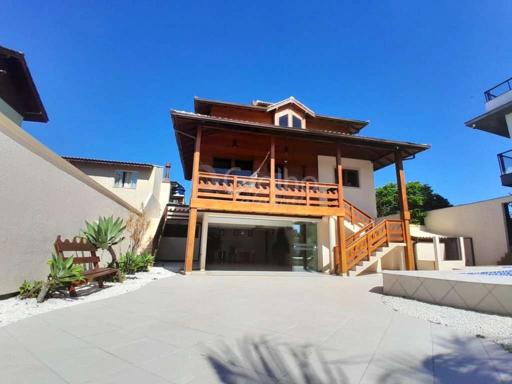 Casa mobiliada com 3 quartos, 3 banheiros e 408 m² — photo 5