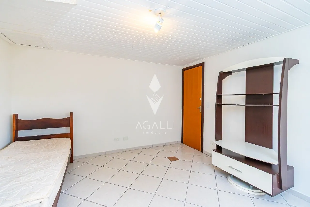 House with 4 bedrooms and 192 m², 1 parking spot — photo 42