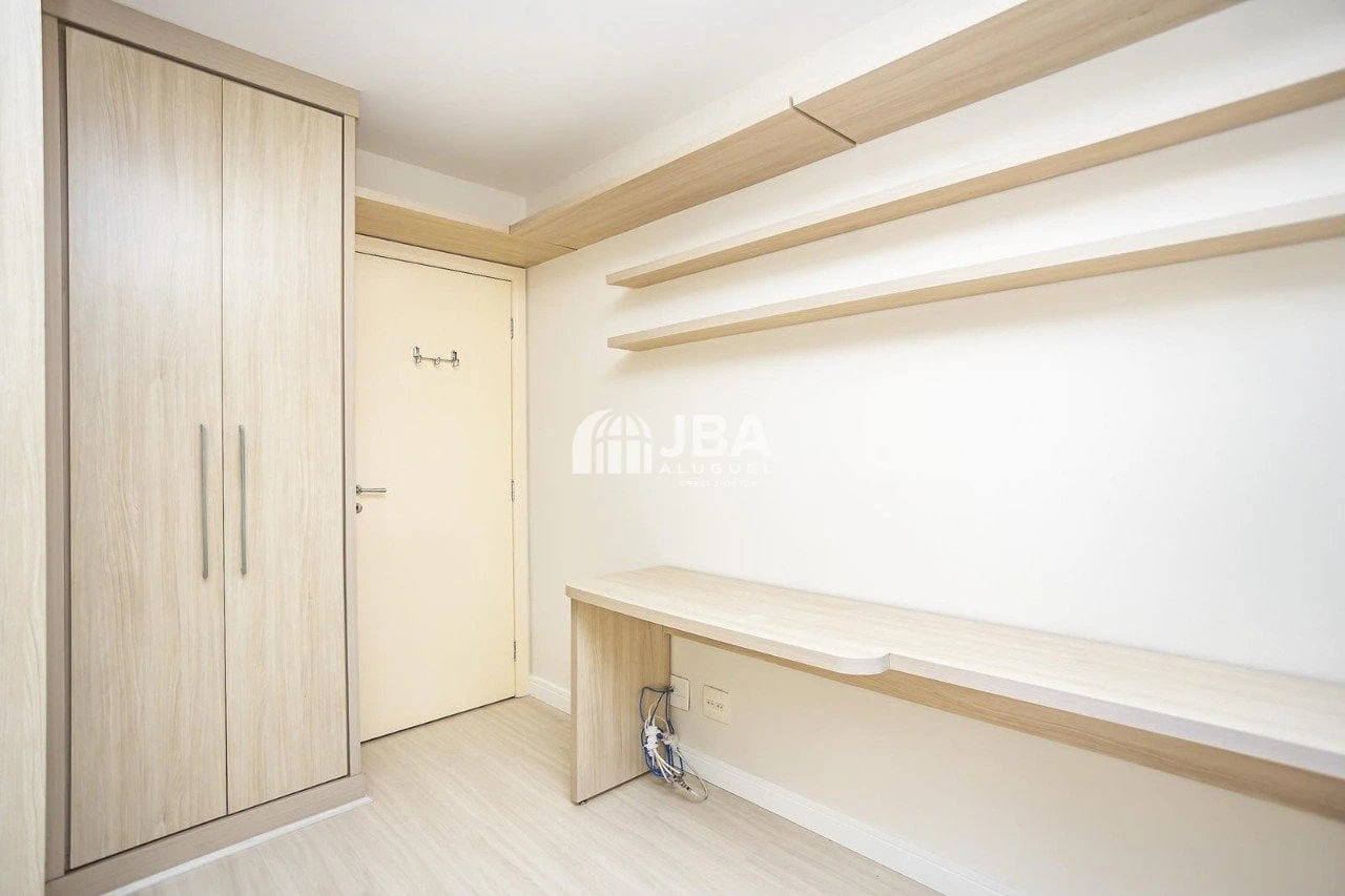 Home office in a 3-bedroom apartment, 97 m² — photo 15