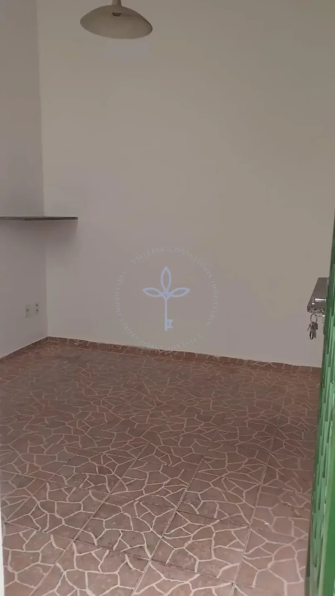 Casa com varanda e 1 vaga de estacionamento para alugar — photo 39
