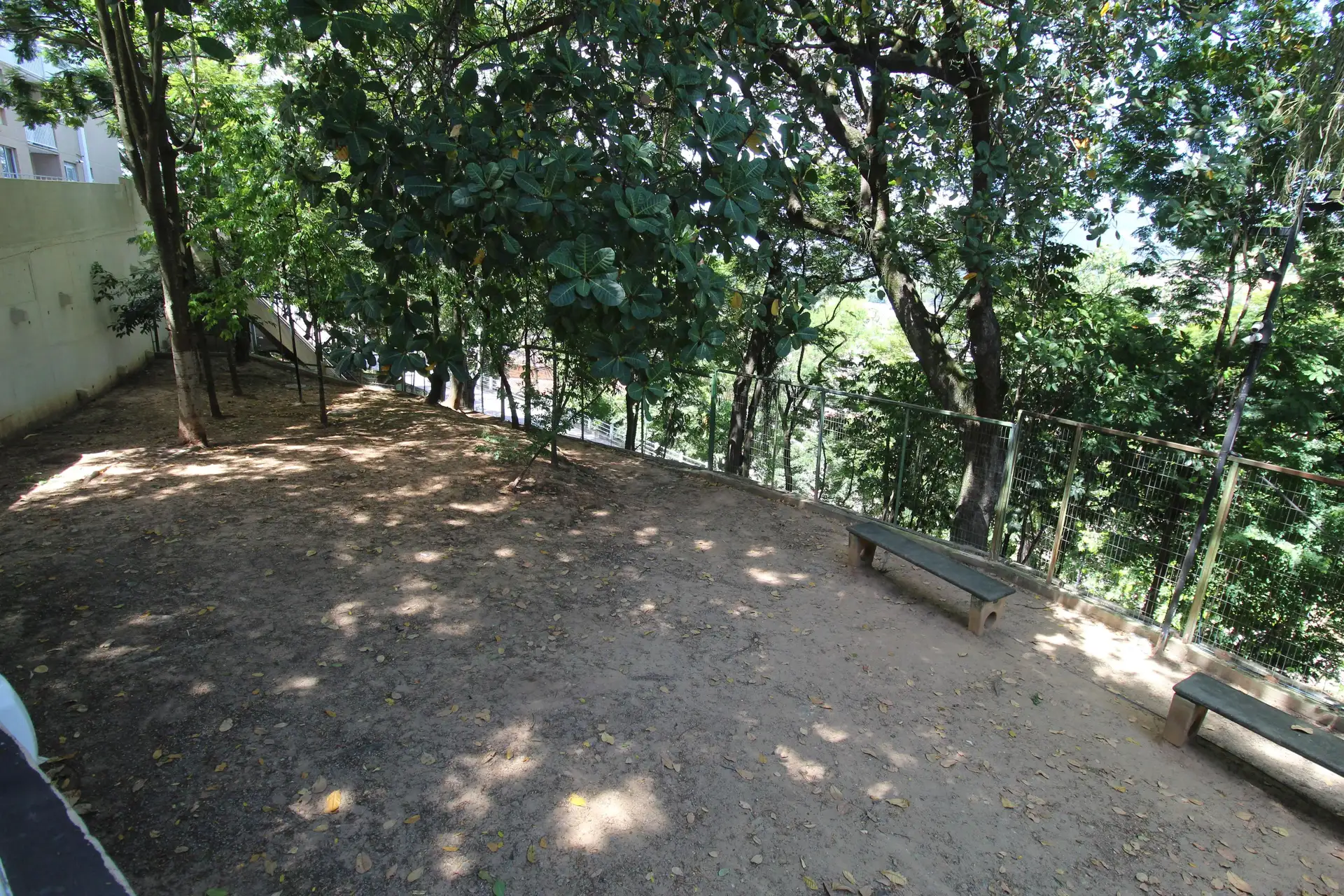 2-bedroom apartment with balcony, well kept and tidy — photo 41