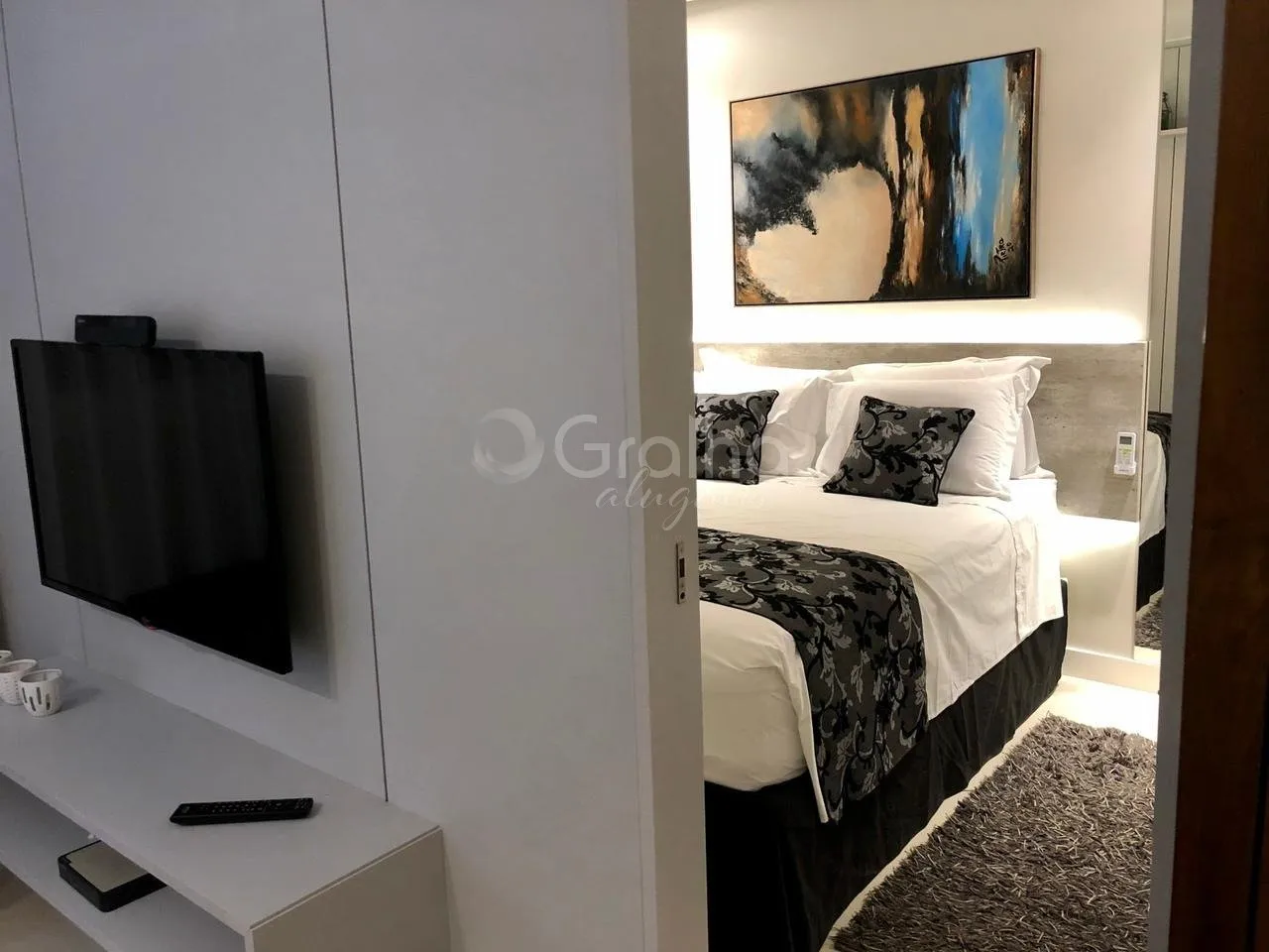Furnished 57 m² studio with 1 bedroom and 1 bathroom — photo 6