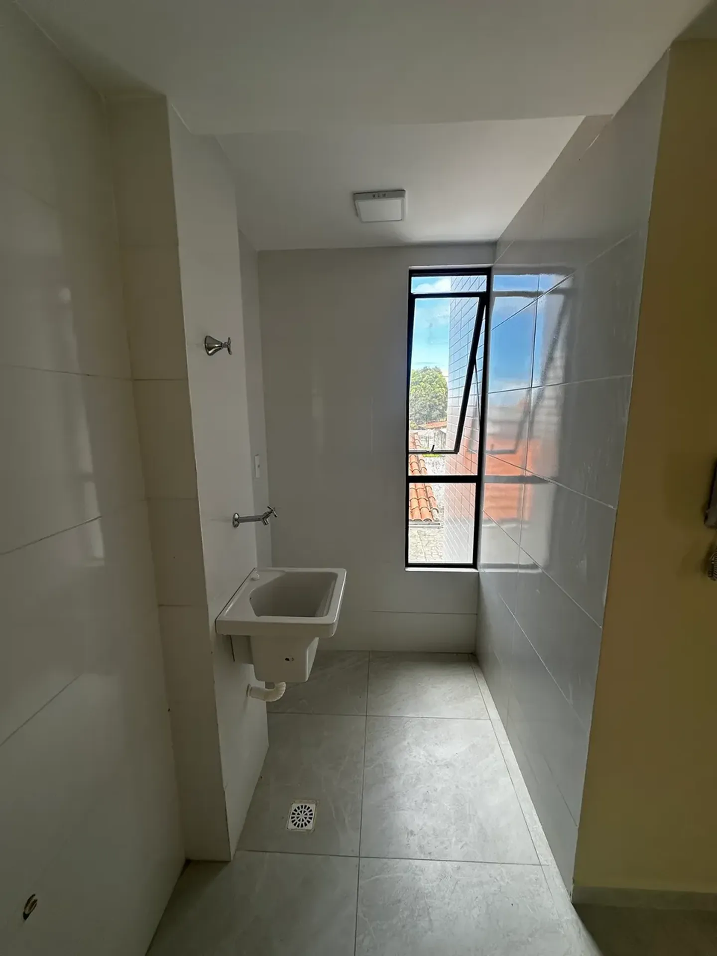 2-bedroom apartment, 1 with its own bathroom, 57 m² — photo 19