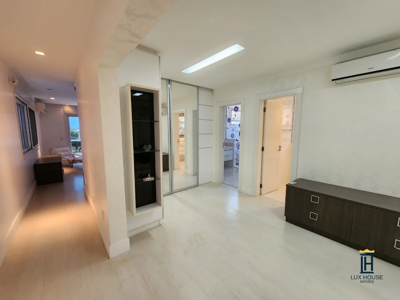 Furnished house with 7 en-suite bedrooms and 10 baths — photo 61