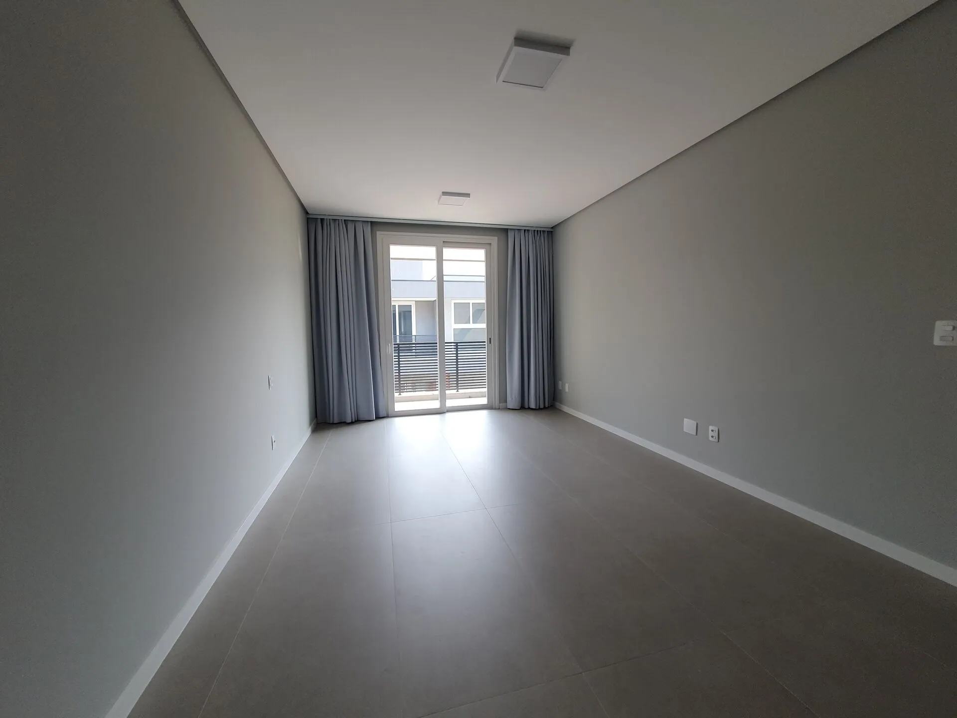 Гардеробна та 3 спальні: будинок 188 м² — photo 17