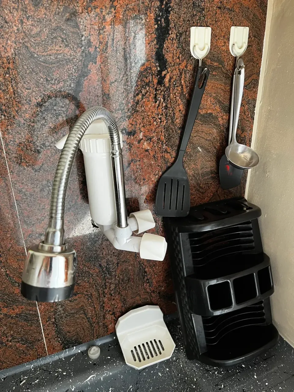Furnished studio with 1 bedroom and 1 parking spot — photo 8