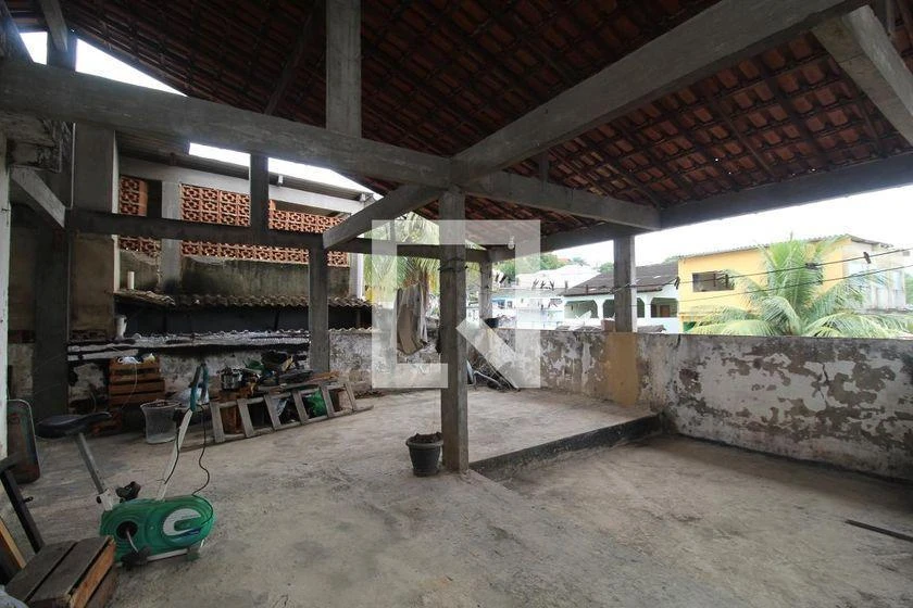 Unfurnished house with 3 bedrooms and private garden — photo 48