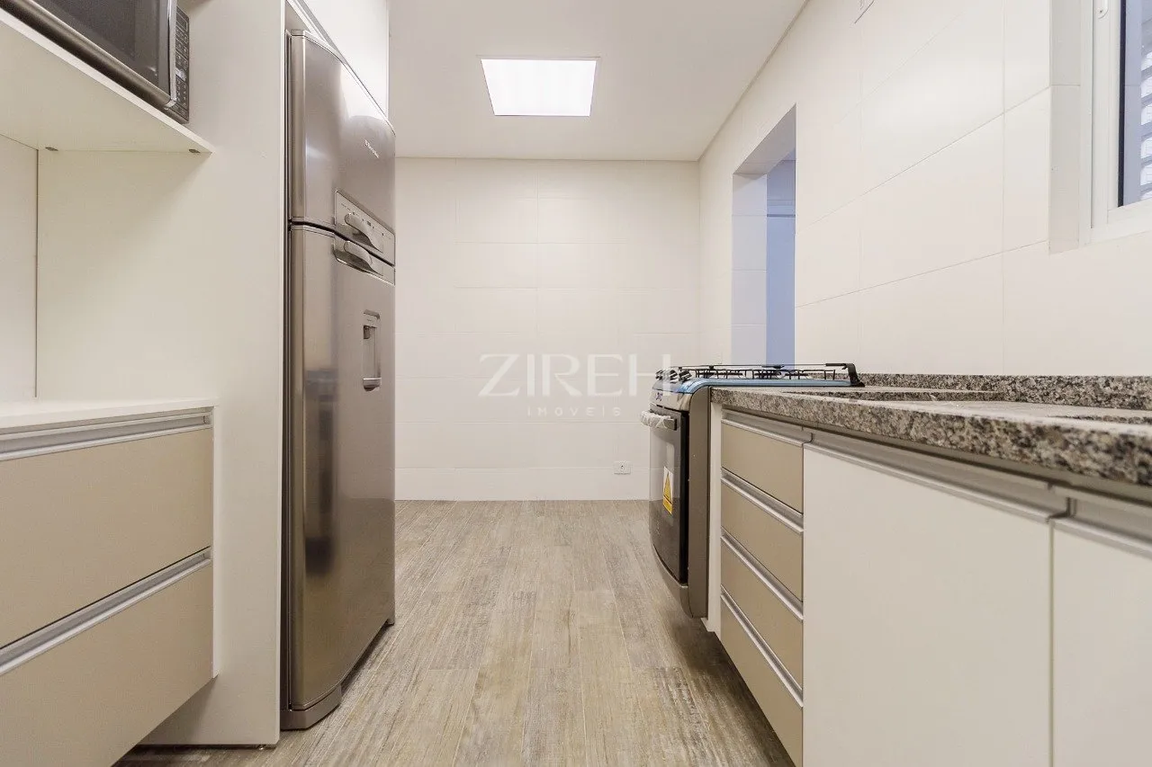 Apartamento de 3 dormitorios de 137 m² con 1 plaza de garaje — photo 18