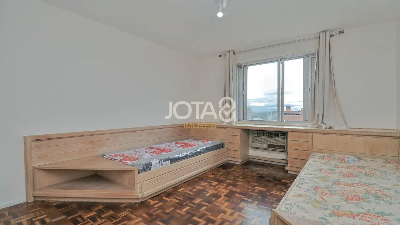 387 m² apartment with 3 bedrooms and a great open kitchen — photo 11