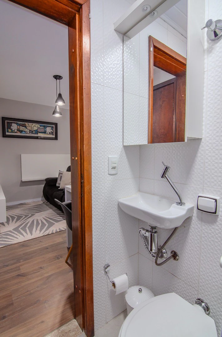 Furnished studio, 25 m², with a washing machine — photo 18