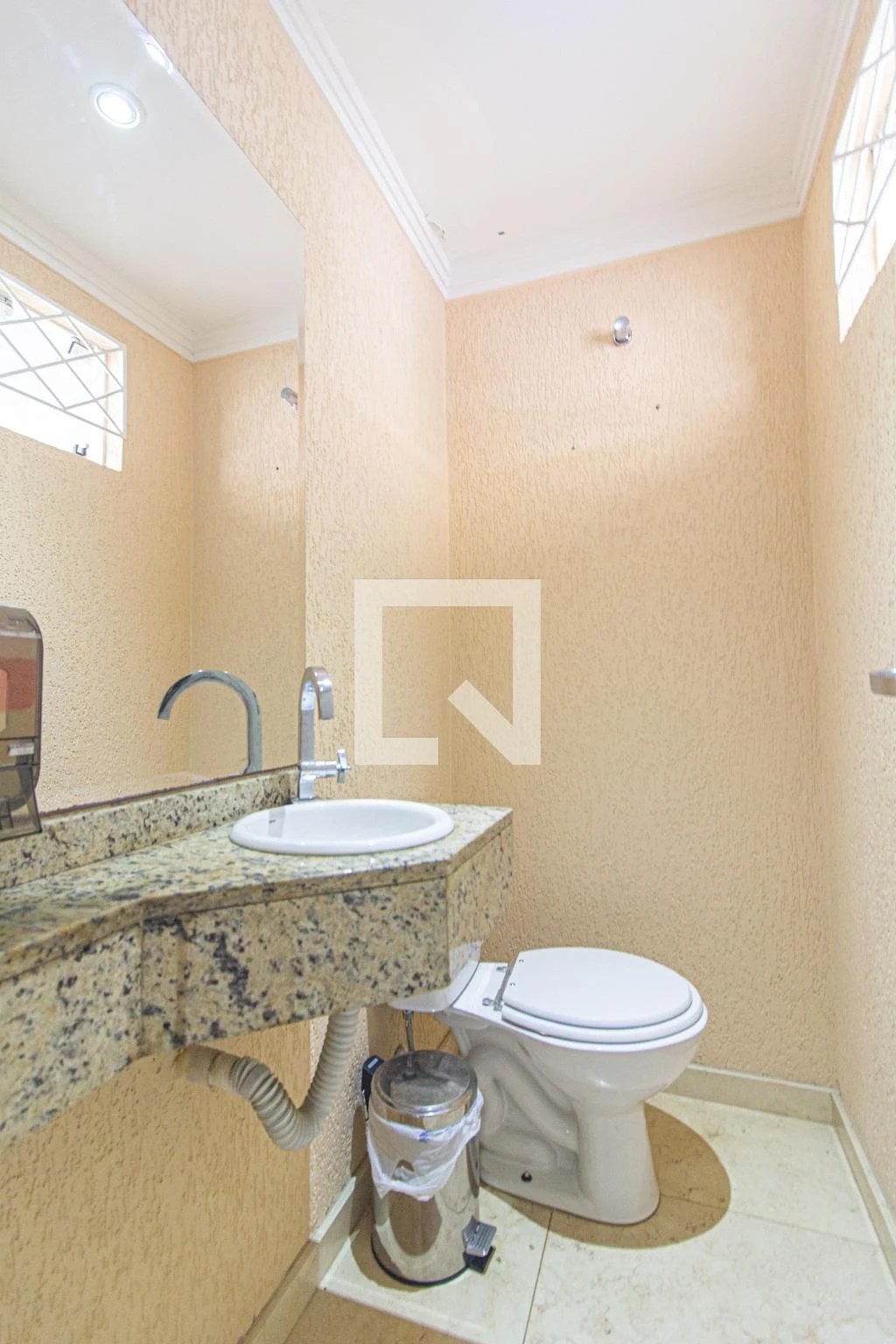 Furnished house, 106 m², with a bathtub — photo 39
