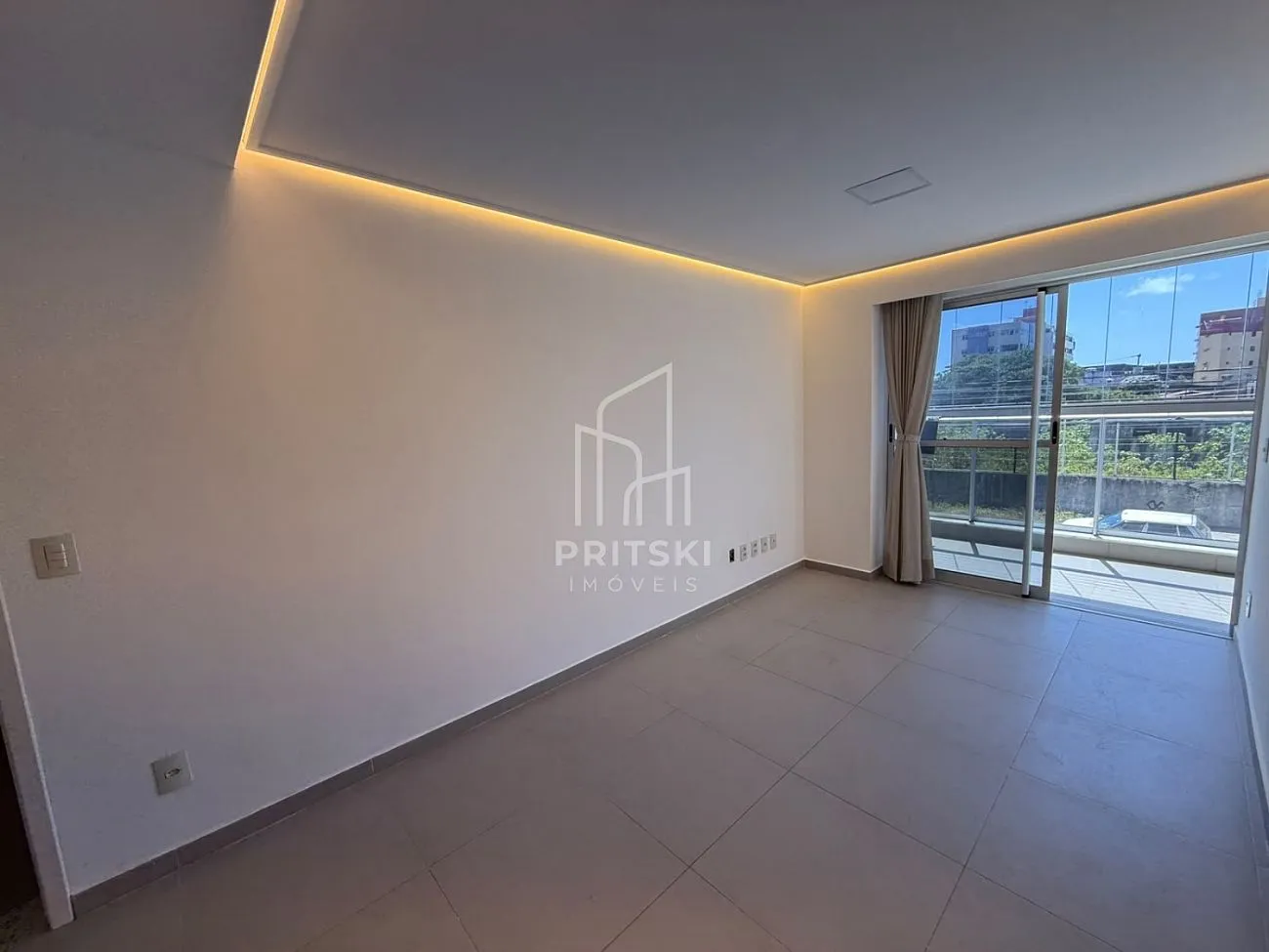 Apartment, 63 m², with floor-to-ceiling windows — photo 11